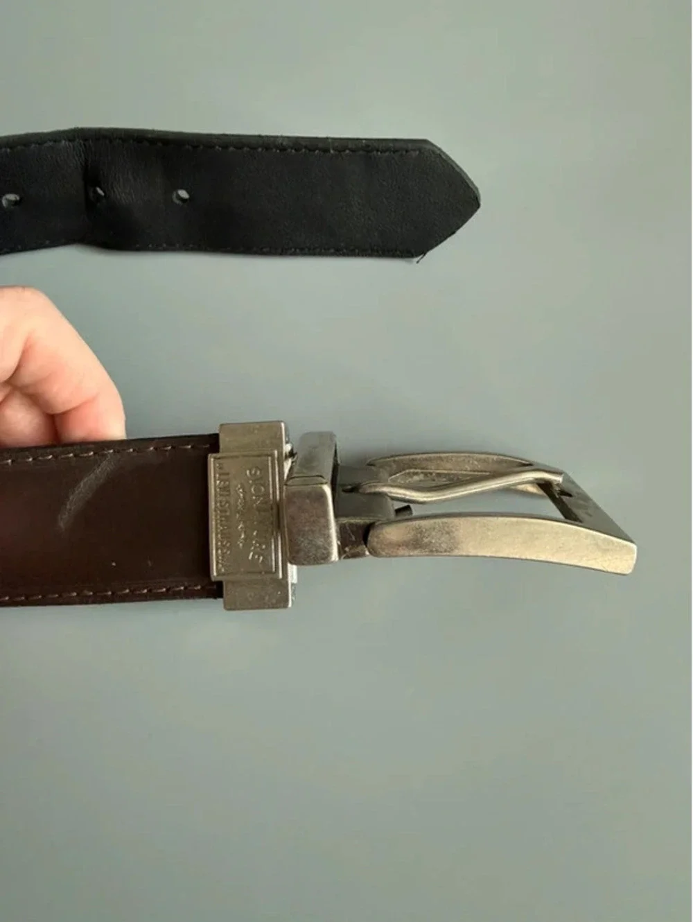Reversible brown and black leather Levi’s belt